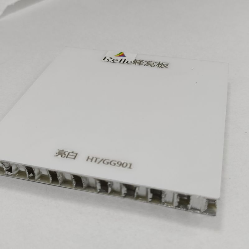 Extrudeerde aluminium honingraatpanelen 4x8 voor de scheepsbouw
